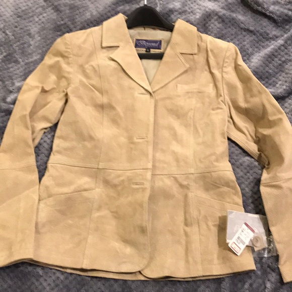NWT: perfectly adorable M tan suede leather blazer - Picture 1 of 7